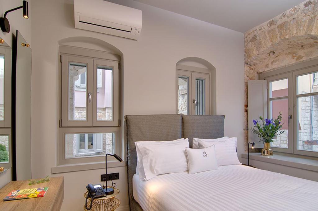 Hotel Boulgari Ioannina Ngoại thất bức ảnh